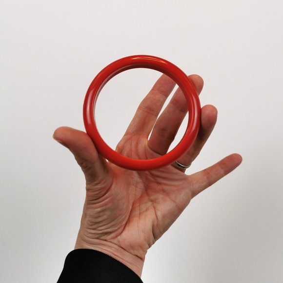 Red Plastic Vintage 1980s Bracelet - Picture 7 of 11